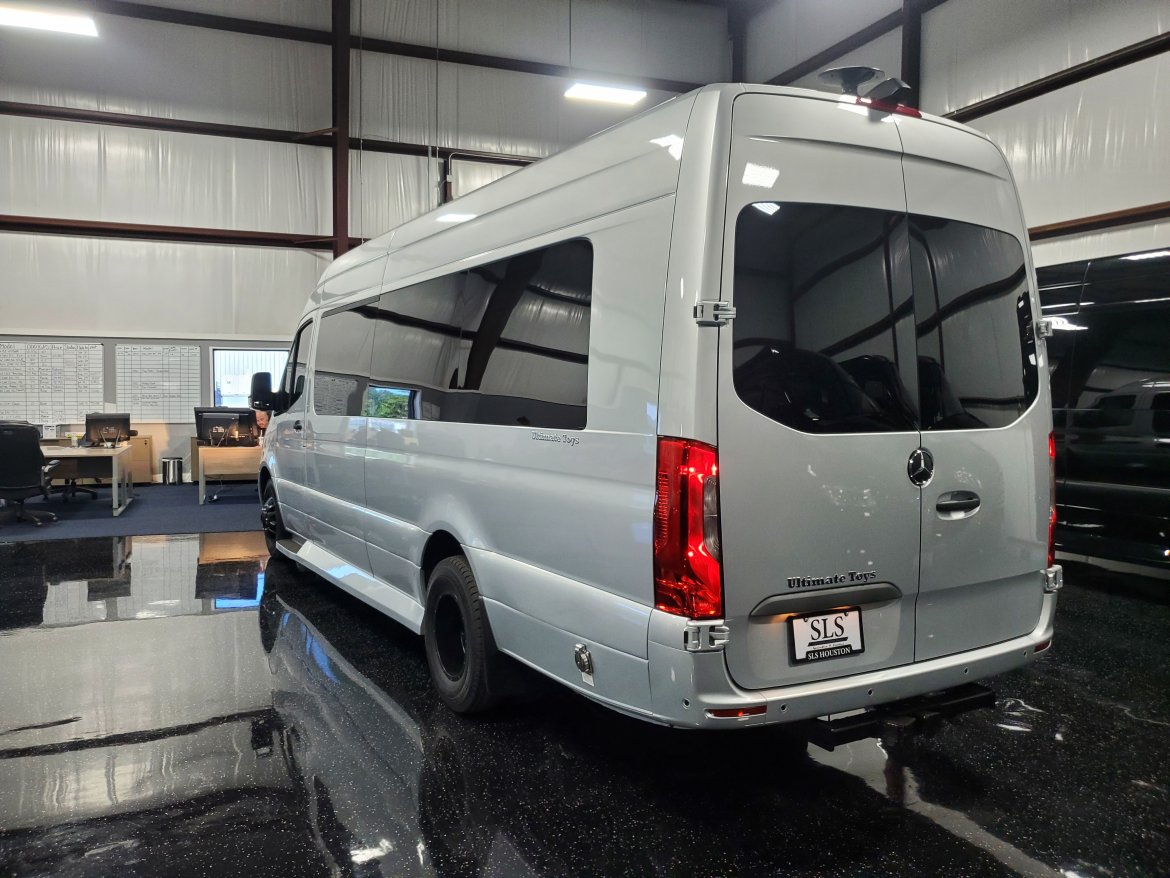 Used 2023 Mercedes Benz Sprinter 3500XD 170 Ultimate Limo For Sale WS