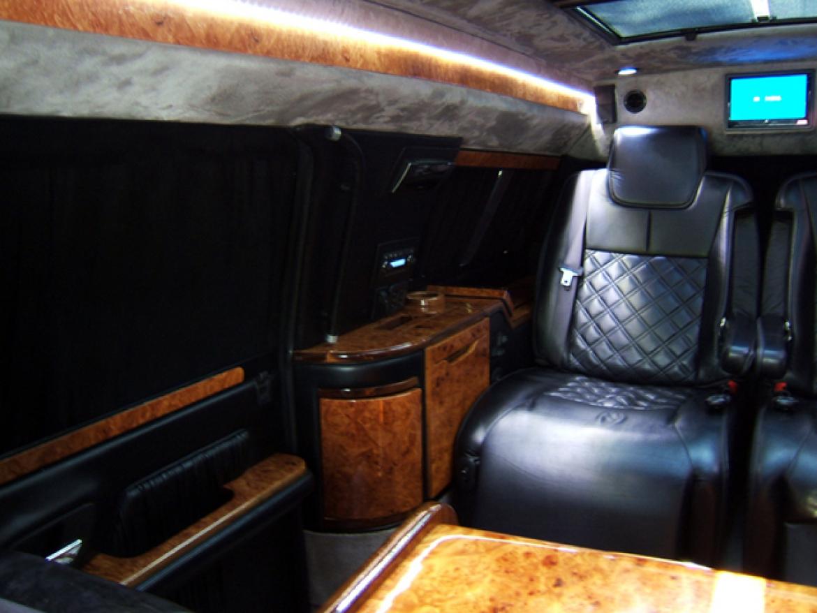 Photo of CEO SUV Mobile Office for sale: 2008 Cadillac Cadillac Escalade