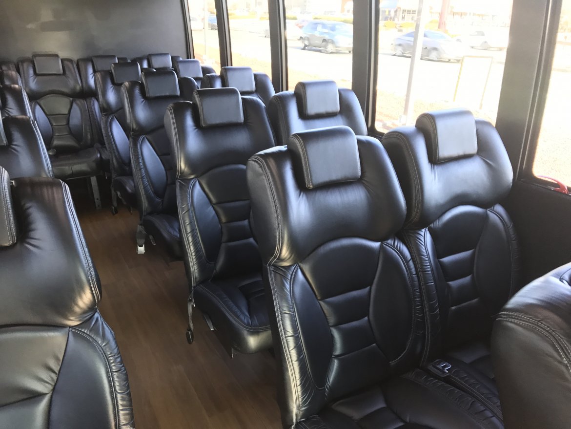Shuttle Bus for Sale in Morganville, NJ - Photo 12