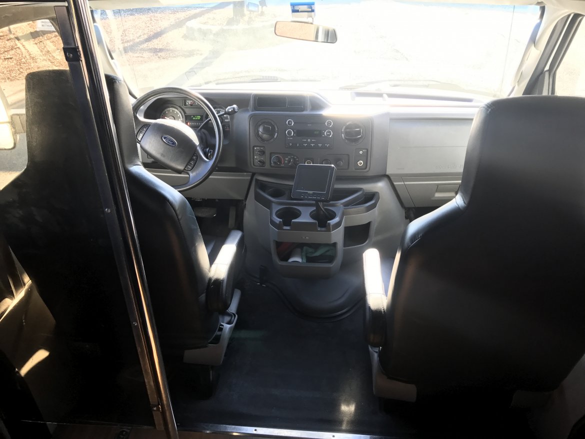 Shuttle Bus for Sale in Morganville, NJ - Photo 17
