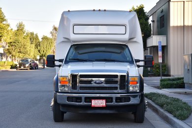 2008 Ford F-550 Limo Bus for Sale in Fontana, California, US - Photo 3
