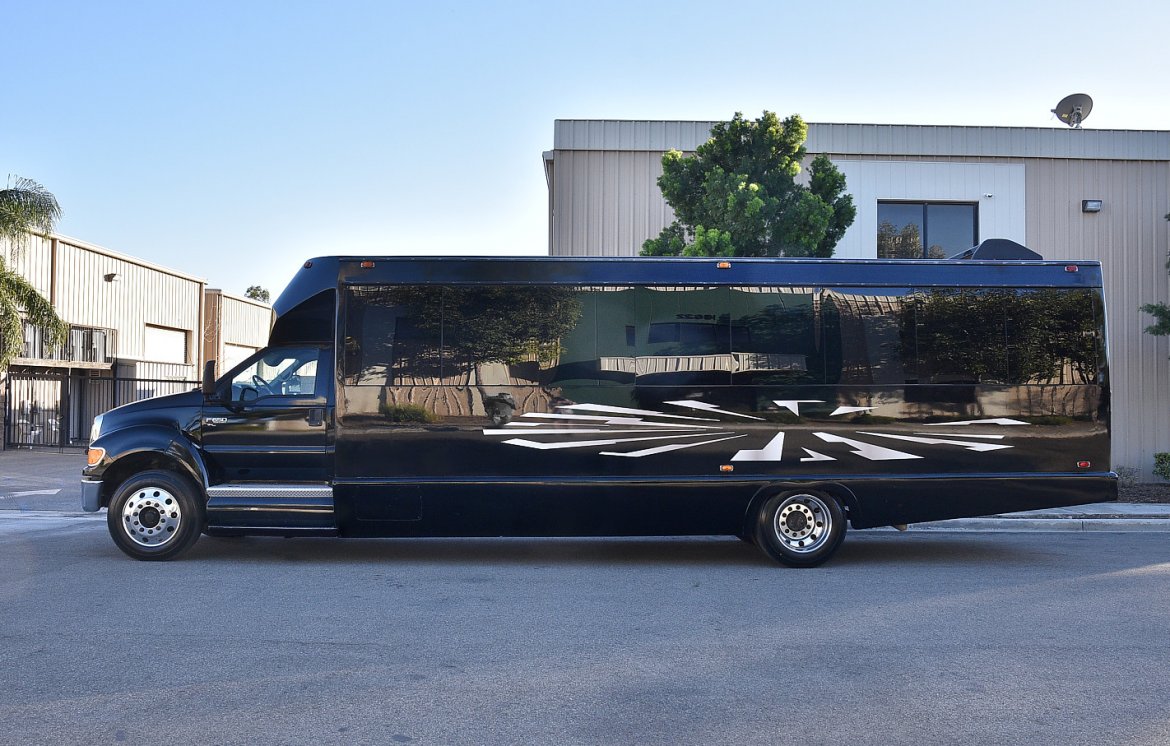 Limo Bus for Sale in Fontana, CA - Photo 6