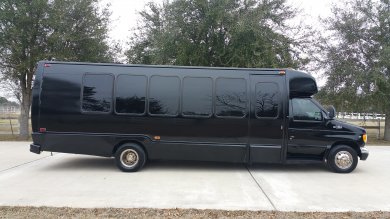 1999 Ford E 450 Limo Bus for Sale in Houston, Texas, US - Photo 4