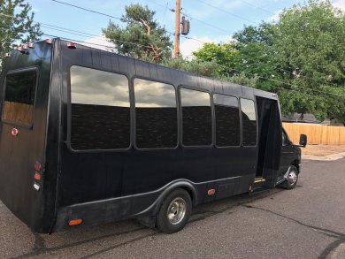 2009 Ford E450 Limo Bus for Sale in Denver, Colorado, US - Photo 3