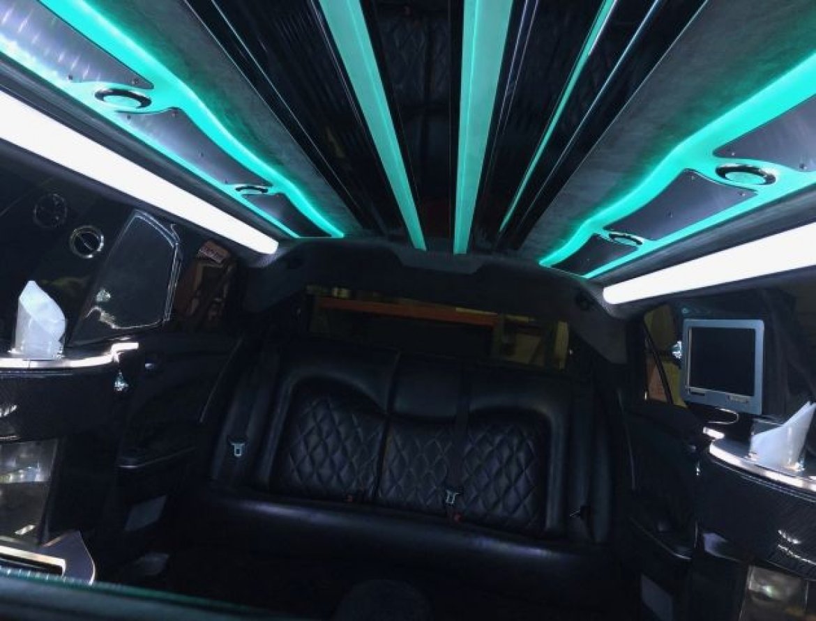 Photo of Limousine for sale: 2013 Chrysler 300 Black-Tux 6-Pass Limousine