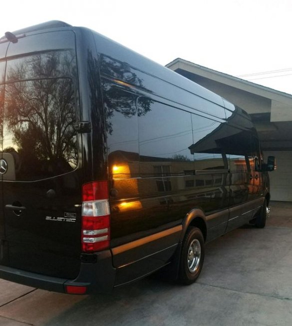 2016 Mercedes-Benz Sprinter Diesel Executive Transport Sprinter for Sale in Laredo, TX - Photo 2