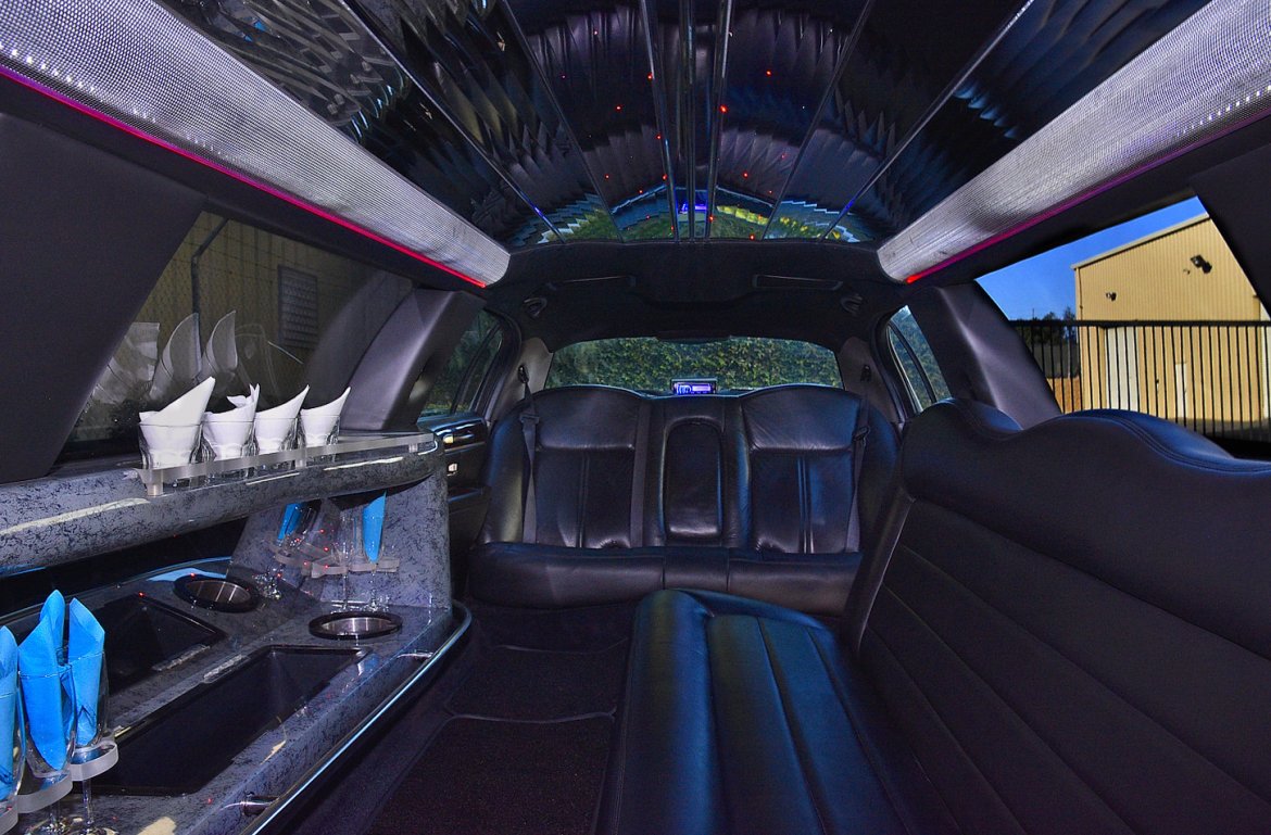 Limousine for Sale in Fontana, CA - Photo 13