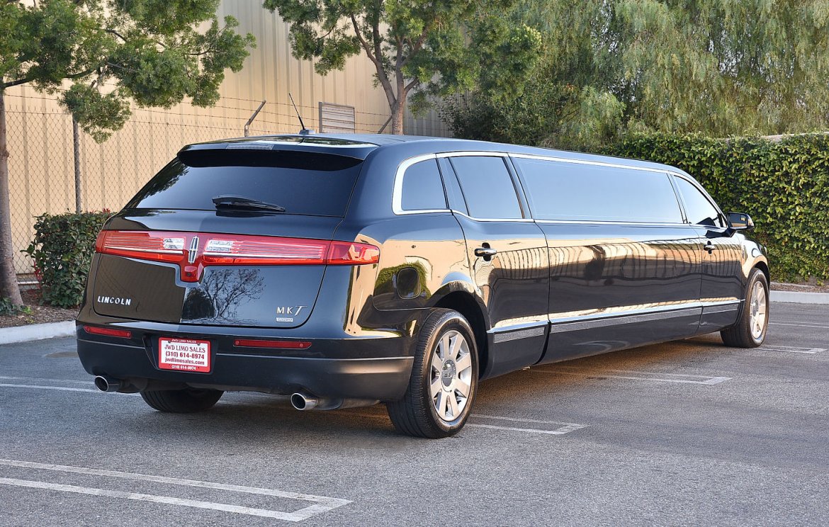 Limousine for Sale in Fontana, CA - Photo 4