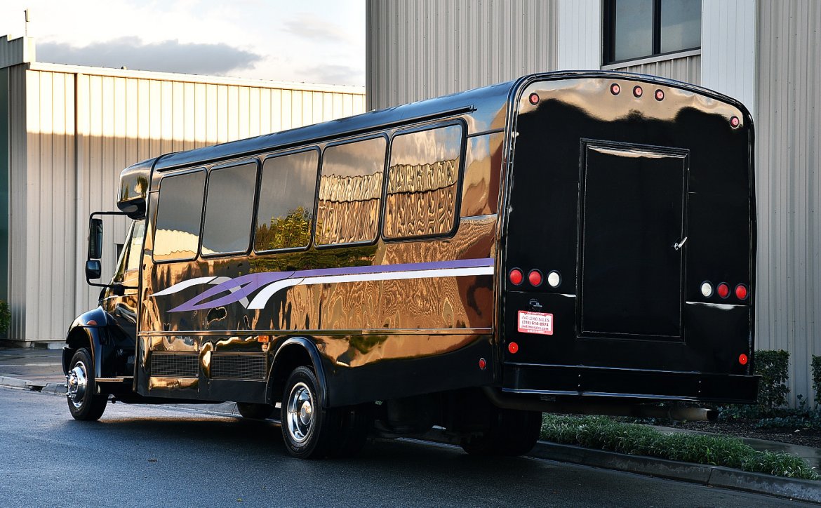 Limo Bus for Sale in Fontana, CA - Photo 6