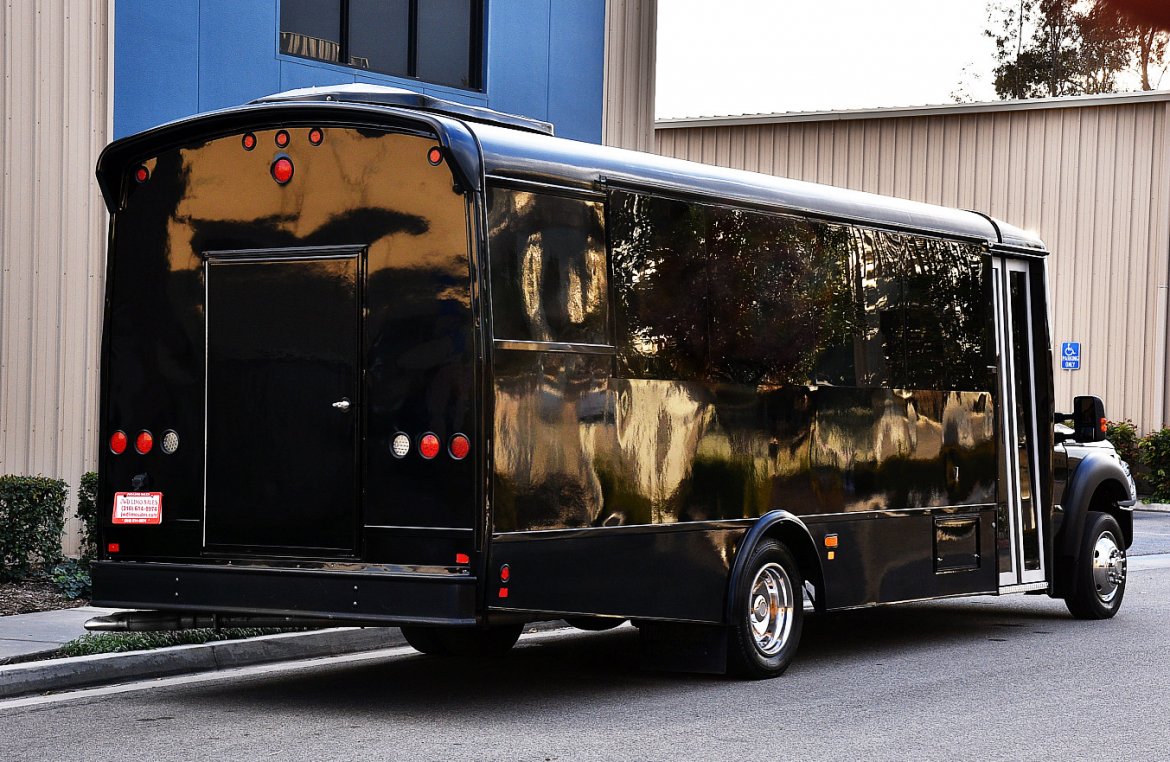 Limo Bus for Sale in Fontana, CA - Photo 2