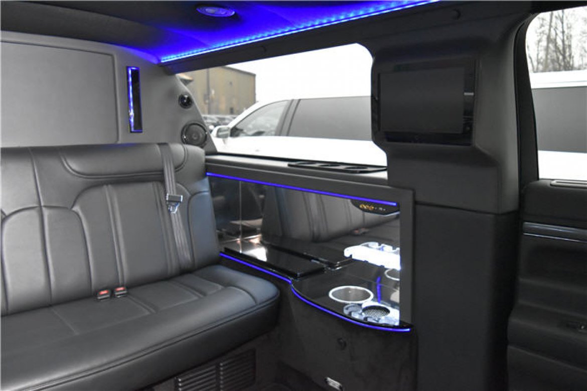Limousine for sale: 2018 Lincoln MKT 70 Inch 4 Door 70&quot; by Royale