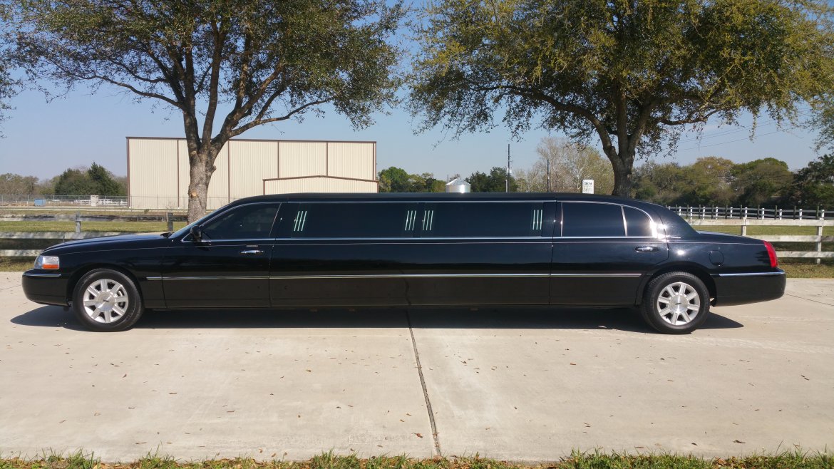 Limousine for Sale in Houston, TX - Photo 4