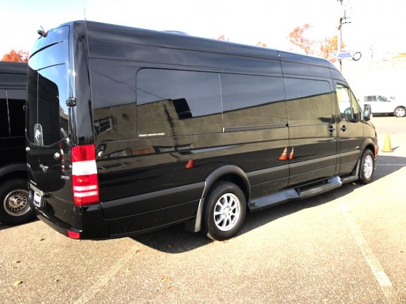 2017 Mercedes-Benz Sprinter 3500 Super Single Sprinter for Sale in Oaklyn, NJ - Photo 2