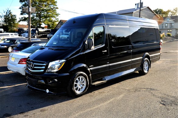 2017 Mercedes-Benz Sprinter 3500 Super Single Sprinter for Sale in Oaklyn, NJ - Main Photo