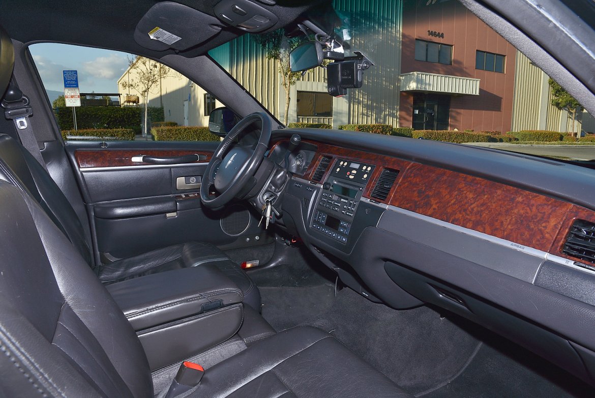 Limousine for Sale in Fontana, CA - Photo 9