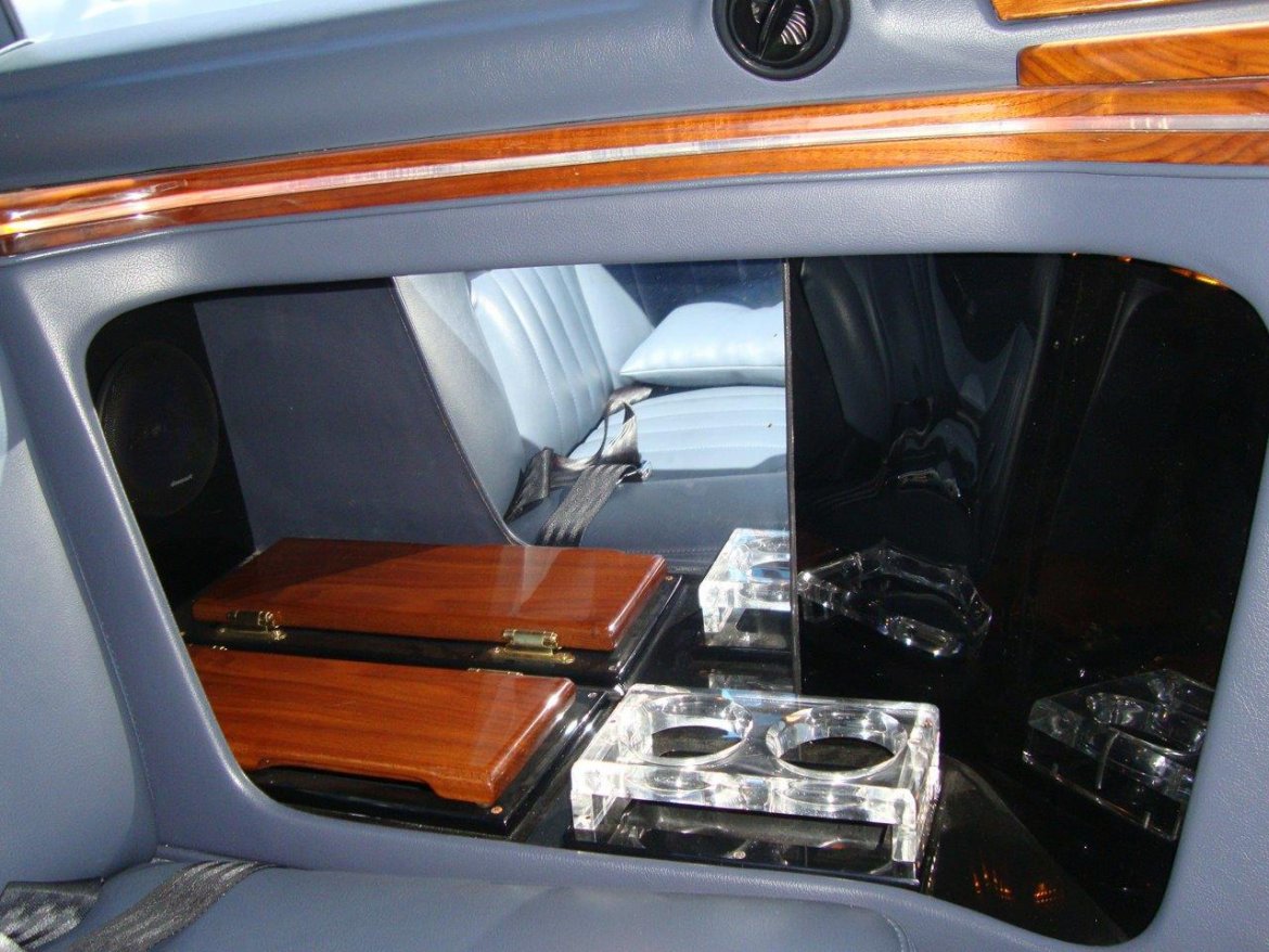 Limousine for Sale in Carson, CA - Photo 16