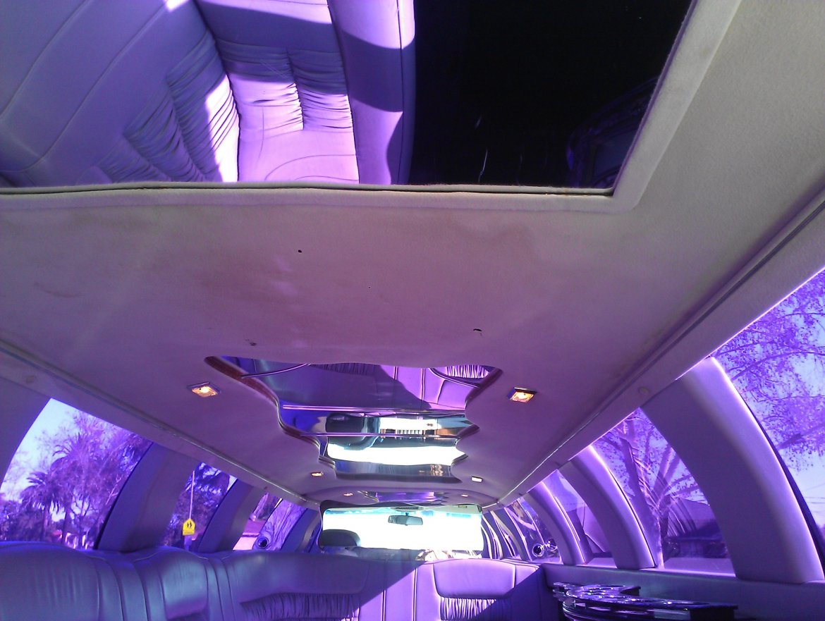 Limousine for Sale in Los Angeles, CA - Photo 2