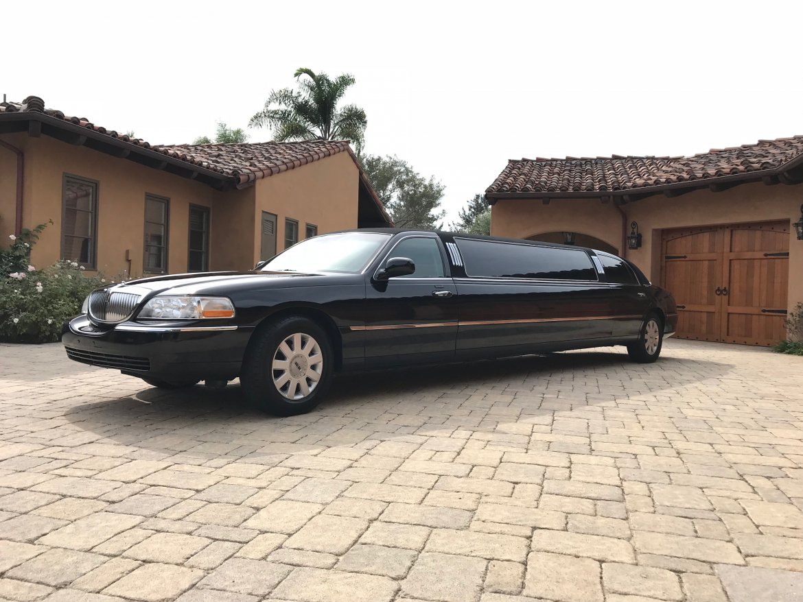 Limousine for sale: 2005 Lincoln Town Car 120" by Coastal Coachworks