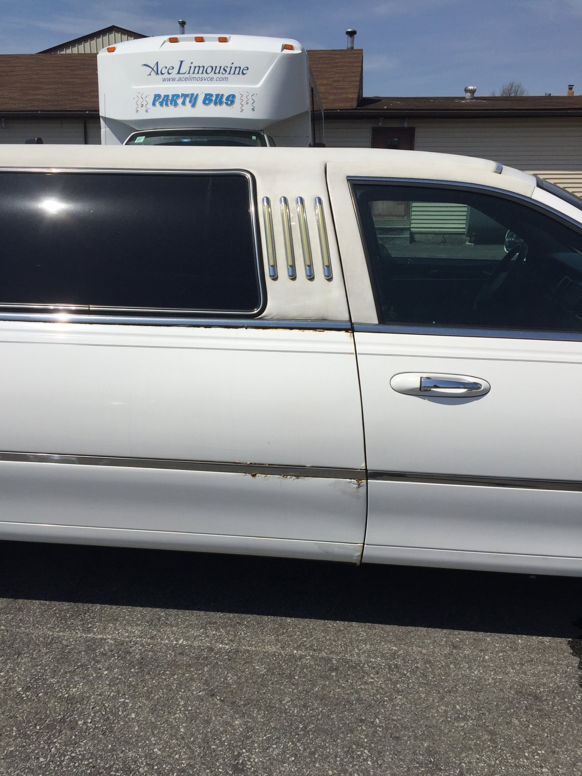 Limousine for Sale in Chester, PA - Photo 8