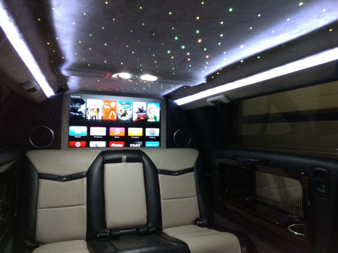 Limousine for Sale in Springfield, MO - Photo 12