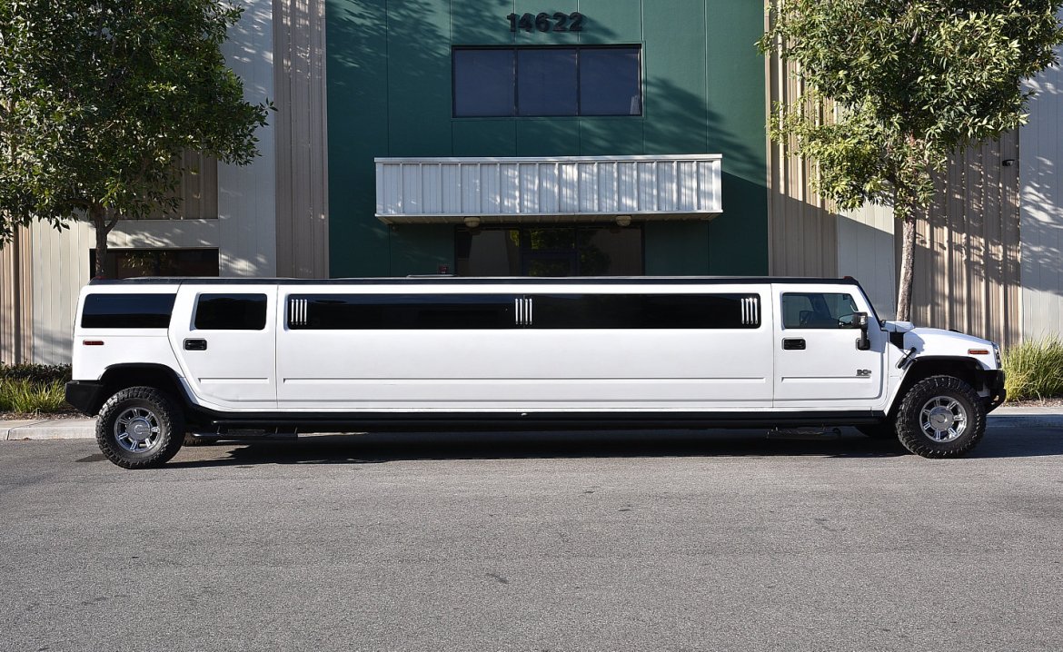 SUV Stretch for Sale in Fontana, CA - Photo 5