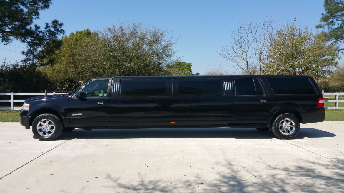 SUV Stretch for Sale in HOUSTON, TX - Photo 5