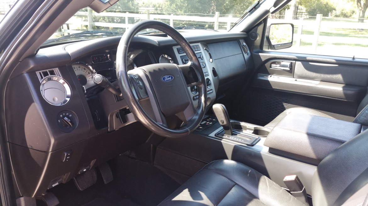 SUV Stretch for Sale in HOUSTON, TX - Photo 12