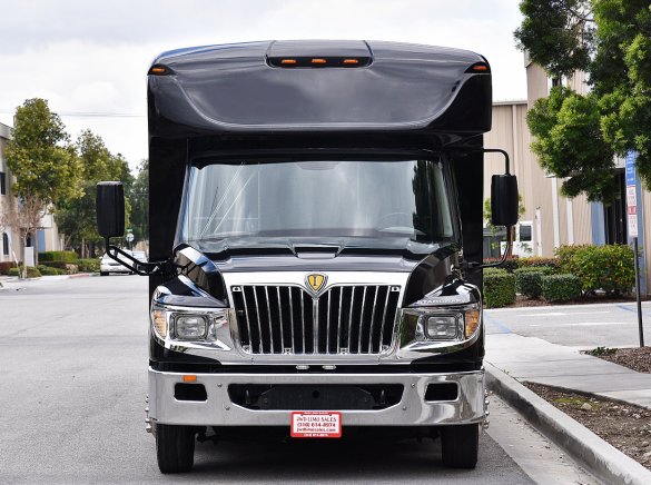 2014 International 3200 Shuttle Bus for Sale in Fontana, CA - Photo 3