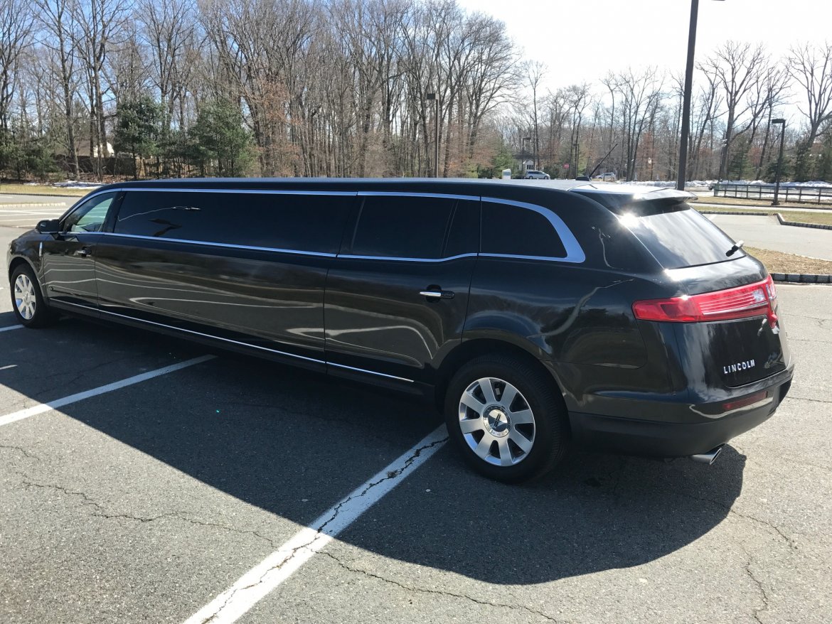Limousine for Sale in Fontana, CA - Photo 6