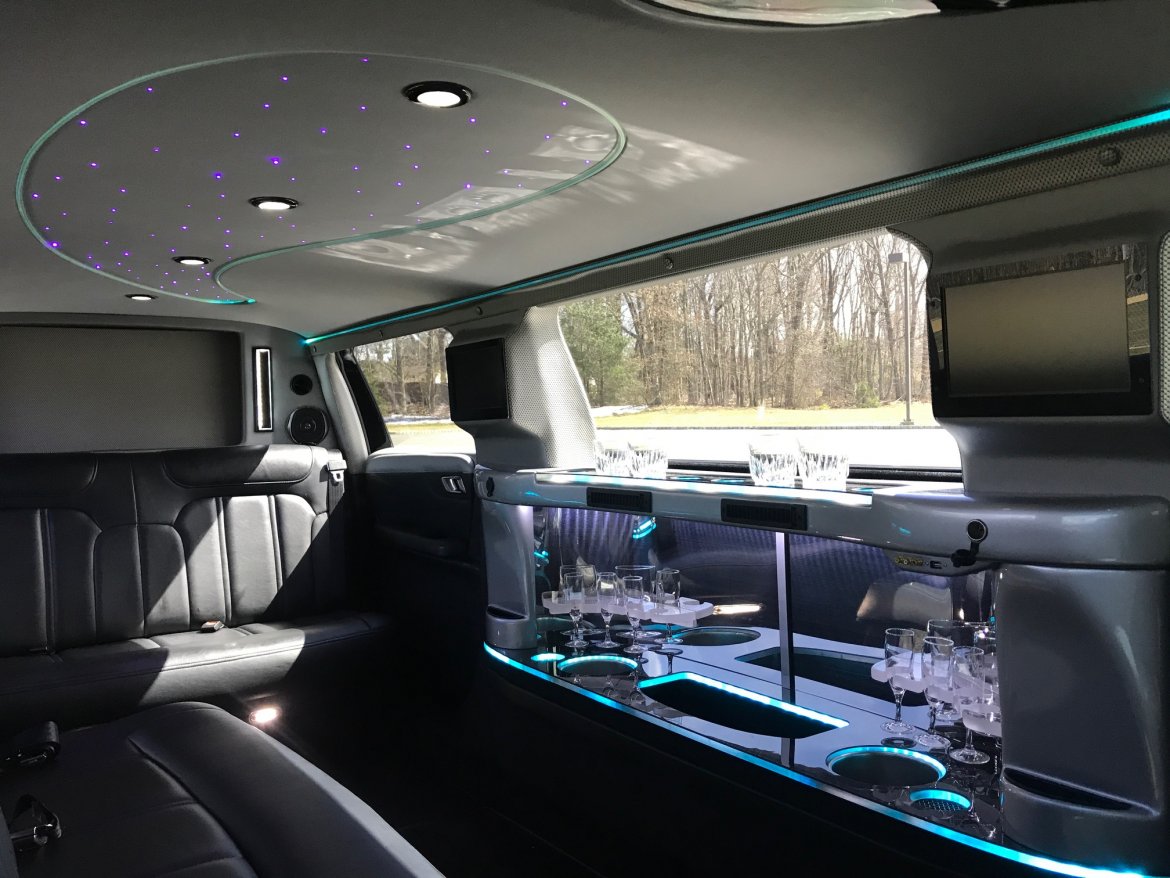Limousine for Sale in Fontana, CA - Photo 10