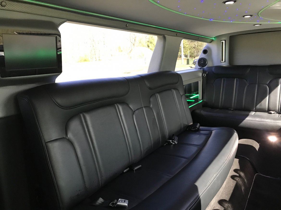 Limousine for Sale in Fontana, CA - Photo 15
