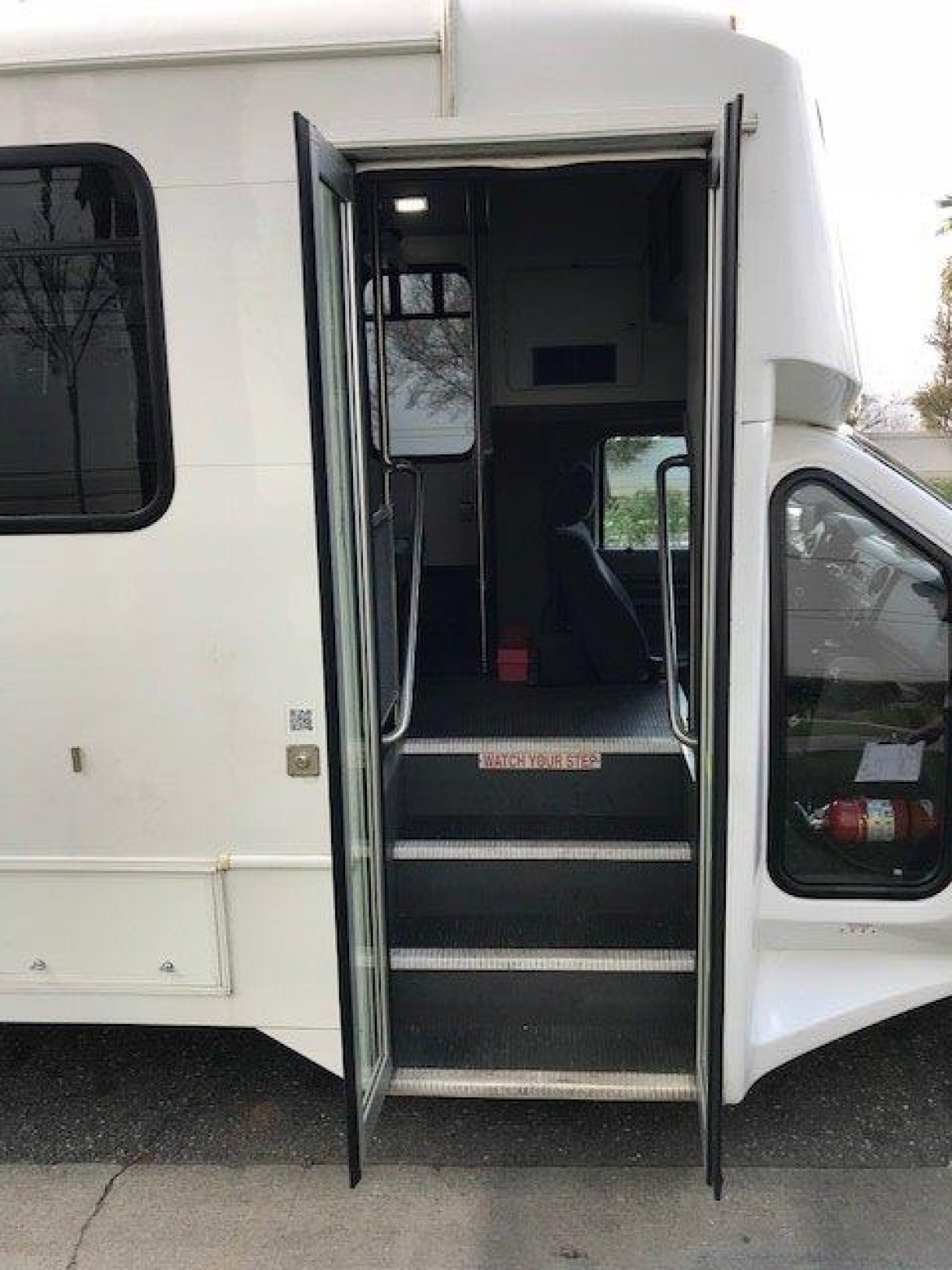Executive Shuttle for Sale in Riverside, CA - Photo 22