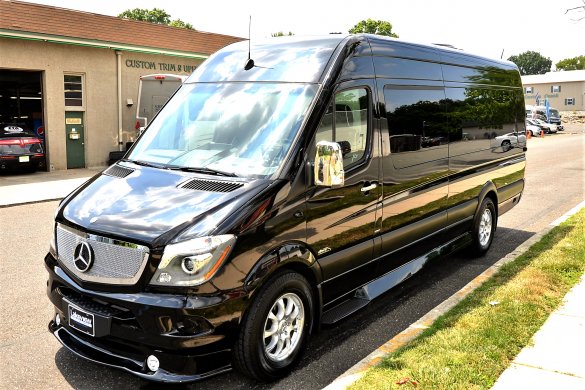 2017 Mercedes-Benz Sprinter 2500 Sprinter for Sale in Oaklyn, NJ - Main Photo