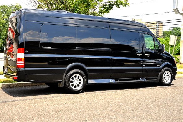 2017 Mercedes-Benz Sprinter 2500 Sprinter for Sale in Oaklyn, NJ - Photo 3
