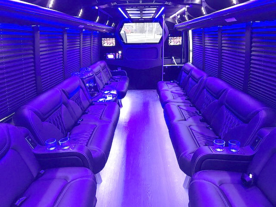 Limo Bus for Sale in Oaklyn, NJ - Photo 21