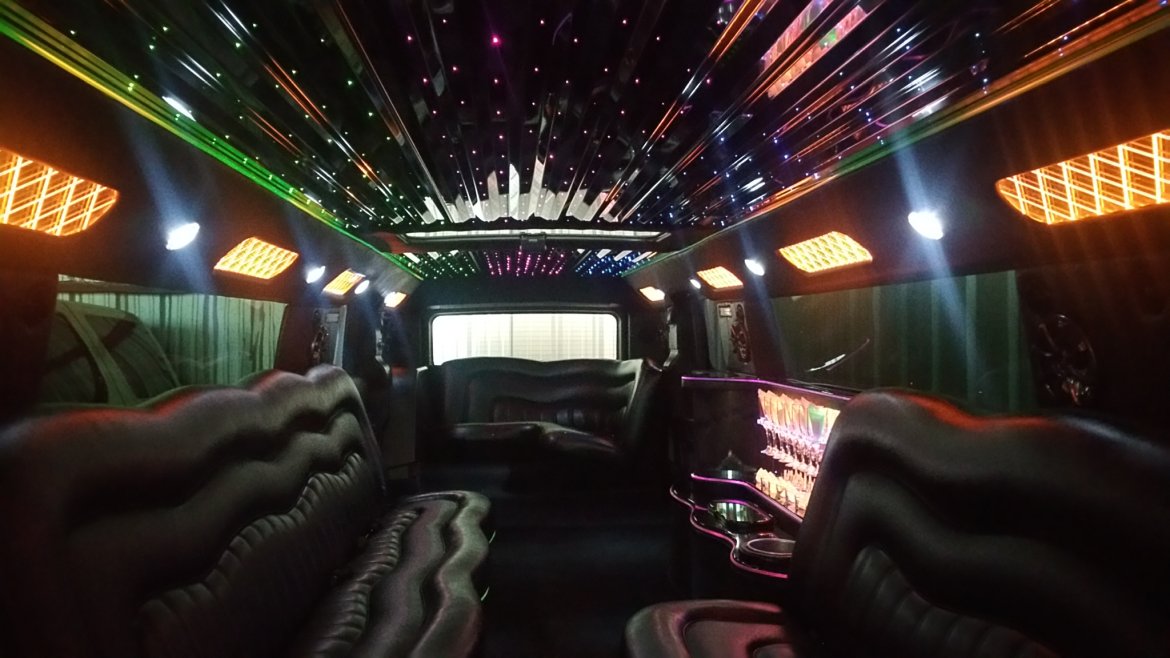 SUV Stretch for Sale in HOUSTON, TX - Photo 18