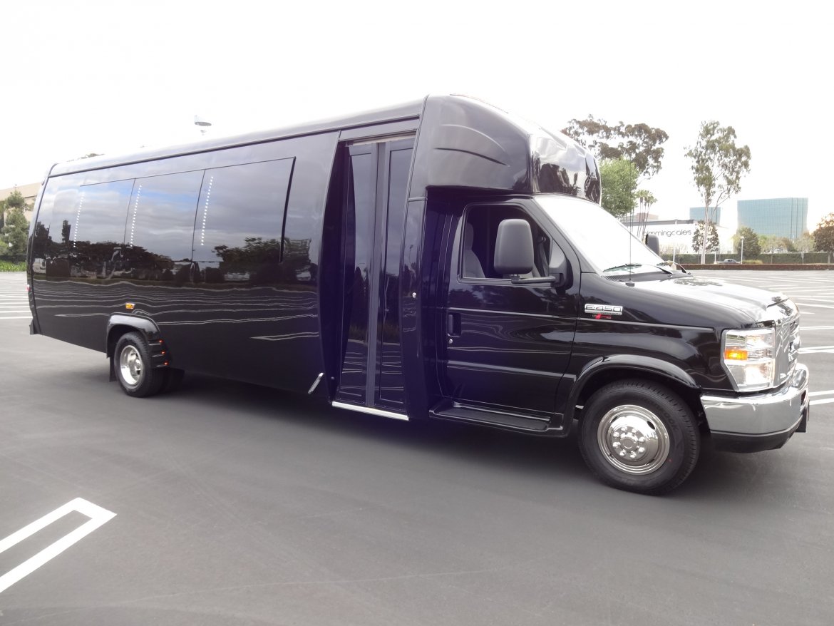 Limo Bus for Sale in IRVINE, CA - Photo 7