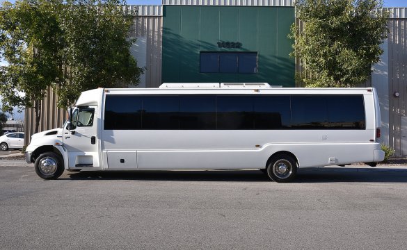 2008 International Shuttle KK38 Shuttle Bus for Sale in Fontana, CA - Photo 2