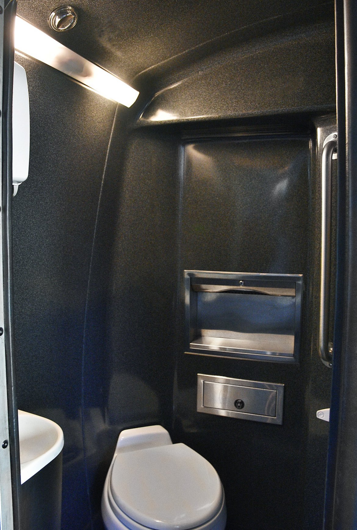 Shuttle Bus for Sale in Fontana, CA - Photo 10