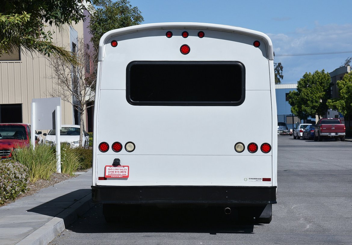 Limo Bus for Sale in Fontana, CA - Photo 5