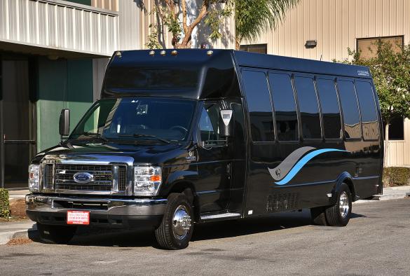 2012 Ford E-450 Limo Bus for Sale in Fontana, CA - Photo 3