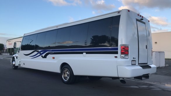 2009 International 40 Passenger Limousine Bus Limo Bus for Sale in IRVINE, CA - Photo 3