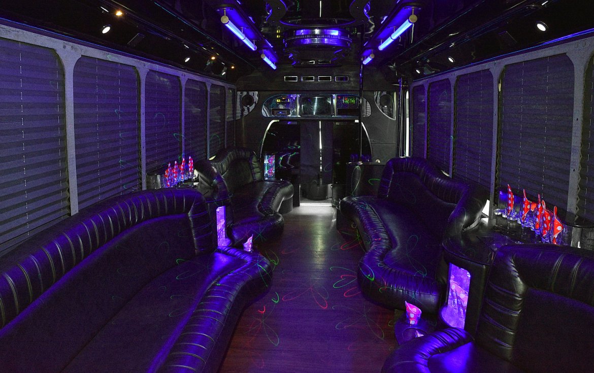 Limo Bus for Sale in Fontana, CA - Photo 11