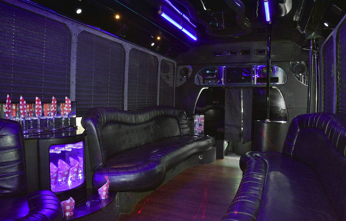 Limo Bus for Sale in Fontana, CA - Photo 12