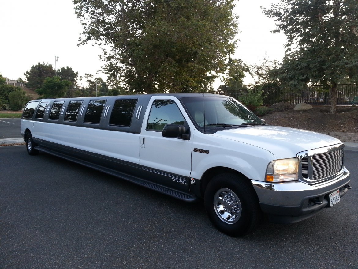SUV Stretch for sale: 2001 Ford Excursion 200&quot; by Royal Coach by Victor