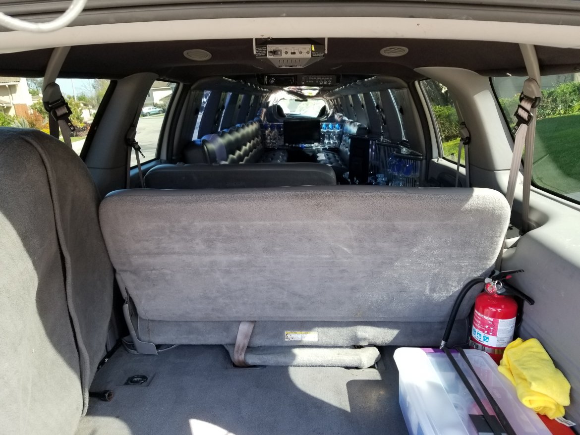 SUV Stretch for Sale in Thousand Oaks, CA - Photo 25