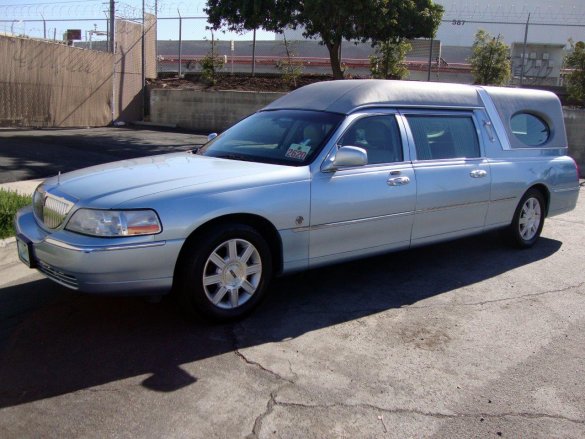 2007 Lincoln TownCar Funeral for Sale in Carson, CA - Photo 3