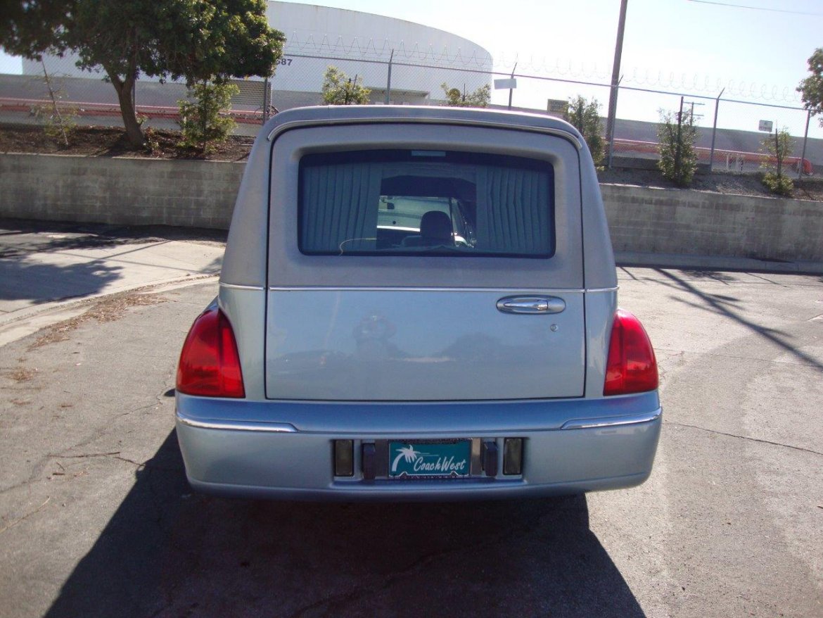 Funeral for Sale in Carson, CA - Photo 10