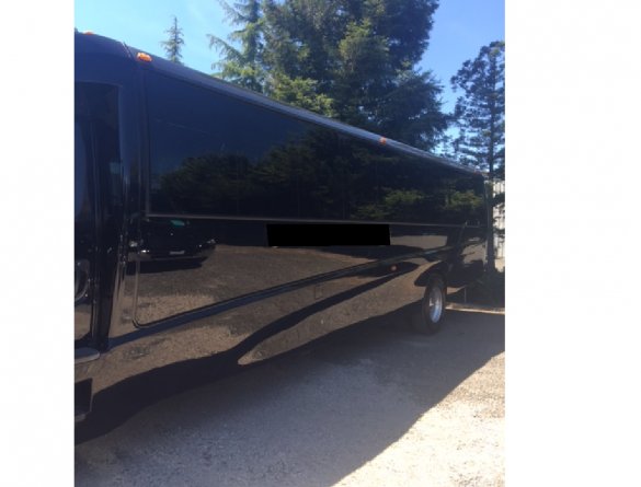 2015 Freightliner M2 Limo Bus for Sale in Sonoma, CA - Photo 2