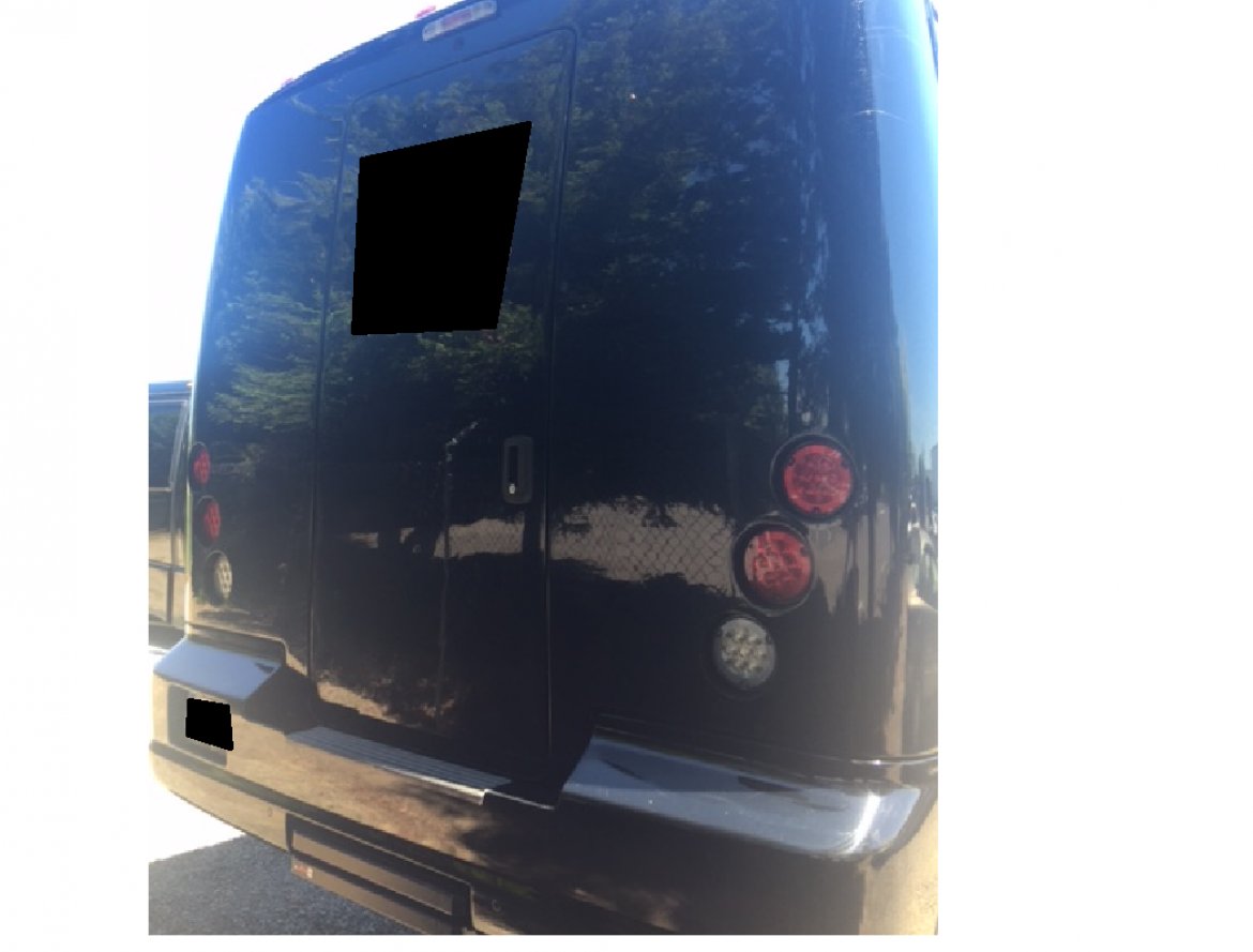 Limo Bus for Sale in Sonoma, CA - Photo 4
